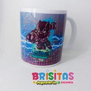 Taza de "Los Avengers" (Pantera Negra)